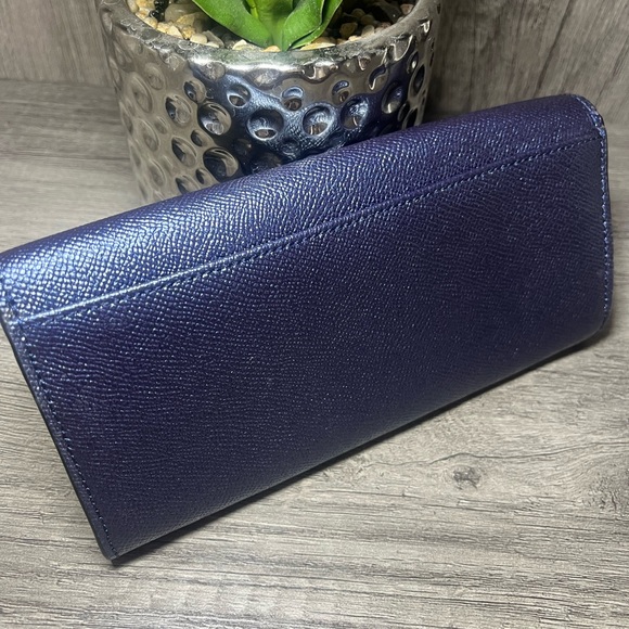 Authentic Coach Wallet - Picture 3 of 6